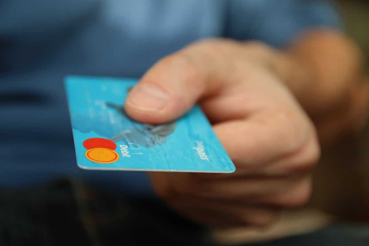 Naviguer dans l’univers des crédits de voyage : sélectionner l’option idéale pour votre situation